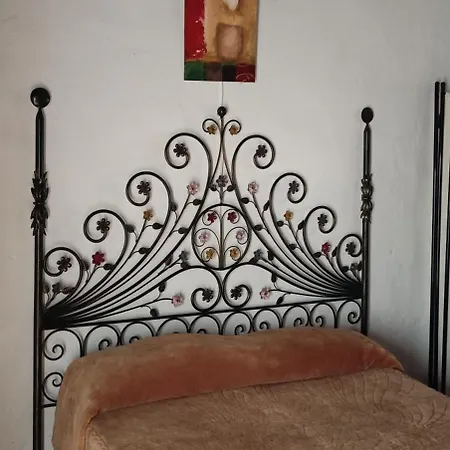 Casa Con Vistas Al Campo Y Cocina Con Terraza *